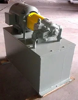 15 HP Vickers Hydraulic System; 110 gal Tank
