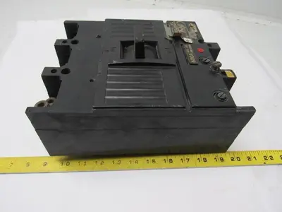 GE General Electric TJK636F000 Molded Case 600A 600V 3 Pole Circuit Breaker