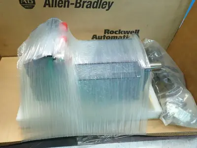 NEW ALLEN BRADLEY MPLB320PHK24AA
