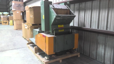 1999 LR SYSTEMS GRINDERS SG500/BD18 Reprocessing Equipment, Grinders
Granulators | Mark One Machinery (2)