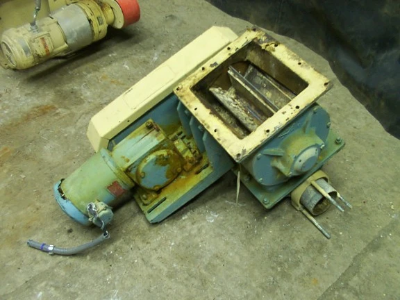 Used _UNKNOWN_ _UNKNOWN_ Rotary Airlock Feeder Minnesota US | A&I Equipment #1317842