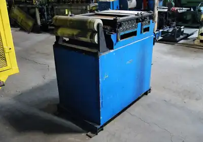 24″ MICHIGAN ROLL FORM 16-Roll Stock Straightener