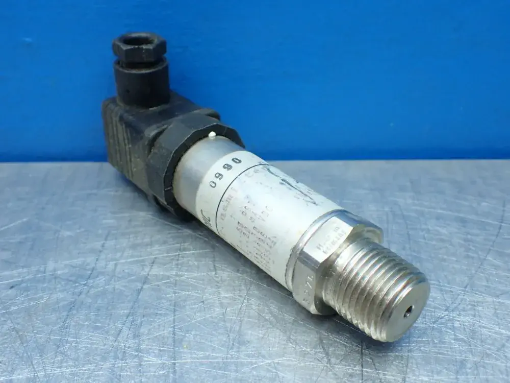 Used WIKA 891.13.500 Pressure Transmitters Ohio US | HGR 24 #1149418