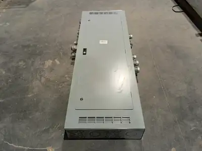 Used 2003 CUTLER-HAMMER POW-R-LINE 3A Switchgears British Columbia CA | Lenmark #1427031