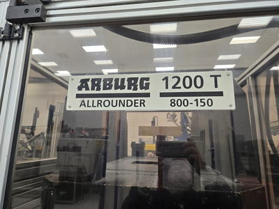 USED 2001 ARBURG 1200T-800-150