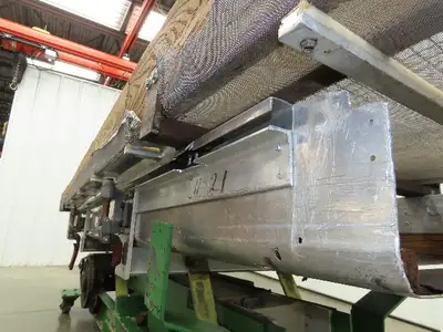 Used CARDWELL _UNKNOWN_ Vibratory Conveyors Indiana US | Arrow Industrial #1368025