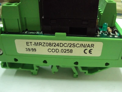 Eurotek 8 Channel Relay ET-MRZ08/24DC/2SC/N/AR Breakout Board
