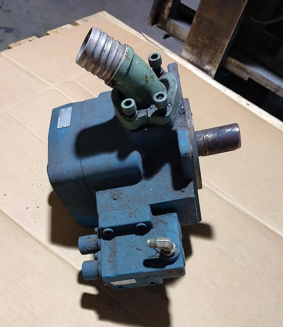 Used Rexroth Hydraulic Pump 1PV2V4-33/80RE16 1PV2V4-33/80RE16 Hydraulic Pumps Kentucky US | Edwards Industrial Repair #1172770
