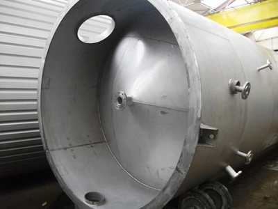 32,000 L S/S Enclosed Mixing Tank New