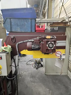 USED 1995 HITACHI SEIKI HT 25G