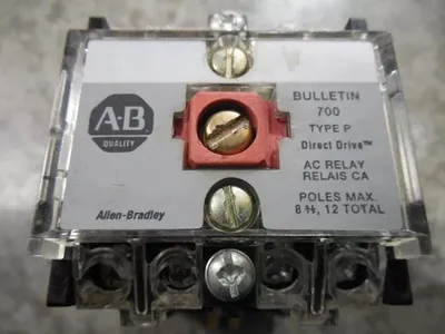 Allen Bradley 700-P800A1 AC Relay Module Series D Used