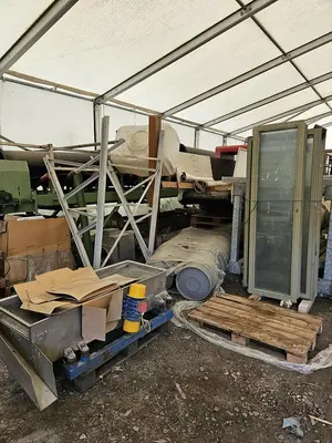 USED HOSOKAWA TWO-STAGE PLASTIC SHREDDING AND GRANULATION SYSTEM