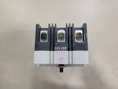 USED CUTLER-HAMMER HFD3225S