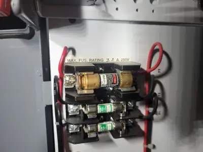 USED SQUARE D MODEL 6