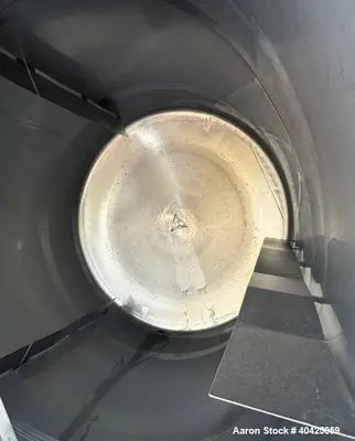 Used ICCNW 304 Stainless Steel Mixing Tank, 6,800 Gal. Single wall