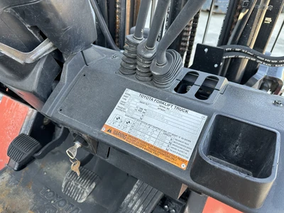 Used TOYOTA 7FGCU25 Misc Forklifts Michigan US | KD Equipment Sales #1557880