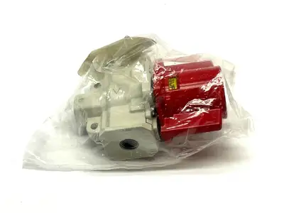 NEW SMC SINGLE-ACTION LOCKOUT/RELIEF VALVE, 3-PORT, HAND OPERATED