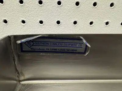 Used Southern Stainless Used 18"x 30"x 39.5" Southern Stainless Equipment Stand - FG Restaurant Equipment (Miscellaneous) Illinois US | Falcon Restaurant Supply #1374907