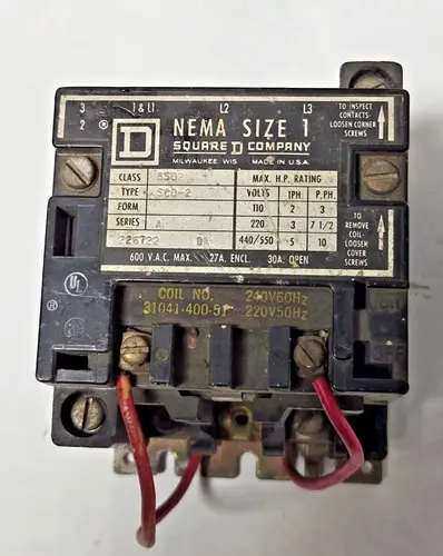 Square D NEMA Size 1 Contactor