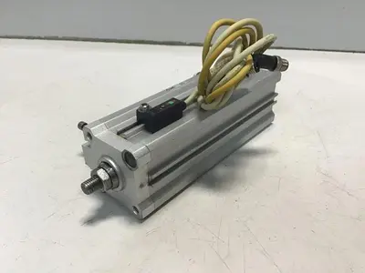 USED SMC NCDQ2KB32-100D