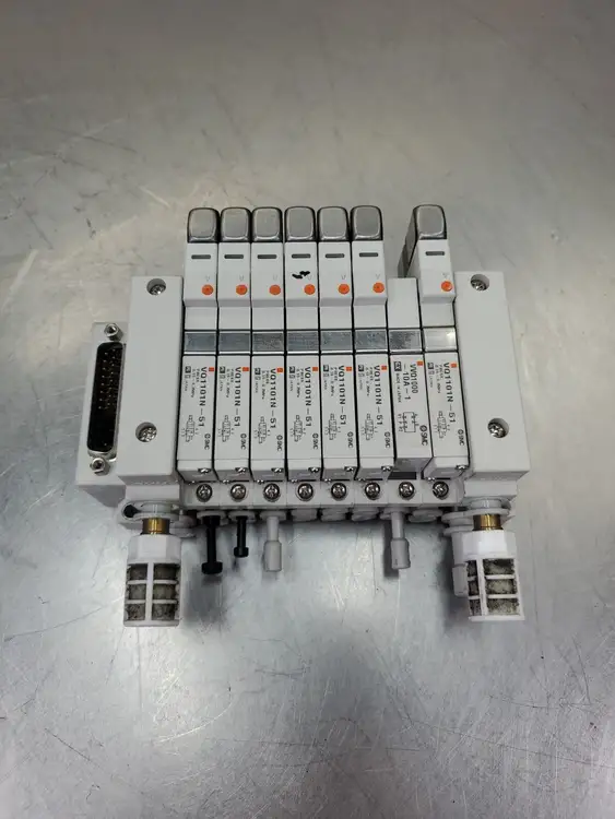 Used SMC VQ1101N-51/VVQ1000-10A-1 Valves/Fittings | Palmetto Automation #1150825