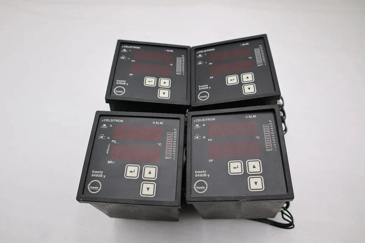 Baelz Automatic Thermostat 6490B-Y 3-2.4-230 Temperature Controller Stock K3001A