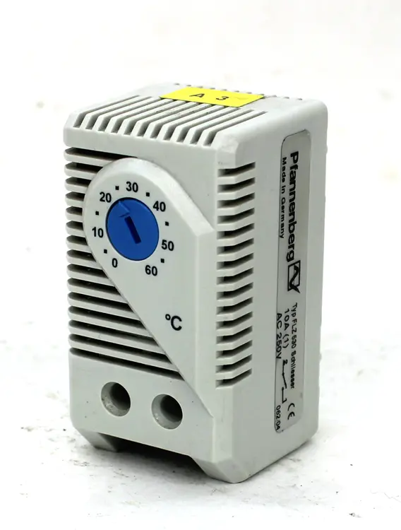 Used PFANNENBERG FLZ 530 Temperature Controls | Industrial Parts R Us Inc. #360727