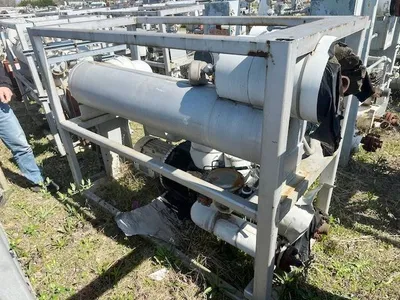 INDUSTRIAL ENGINEERING EQUIPMENT 50 kW Temperační jednotky "tooltemp" - olej | Perry Equipment (3)