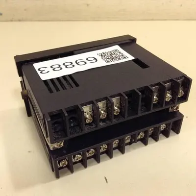 USED TEMPCO TEC-8100
