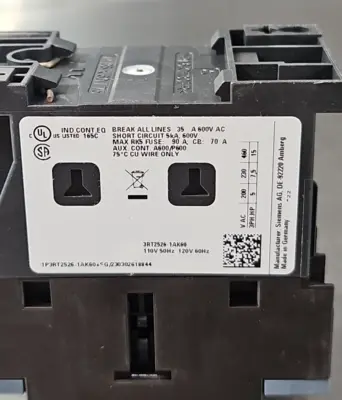 Siemens 3RT25261AK60 4Pole Contactor 25A 11kW 120Vdc Coil (BIN412)
