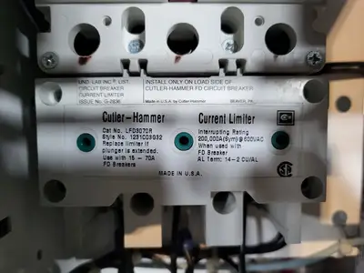 Used EATON SVX025A1-5A4N1 Switchgears British Columbia CA | Lenmark #240306
