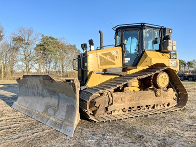 USED 2021 Caterpillar D5