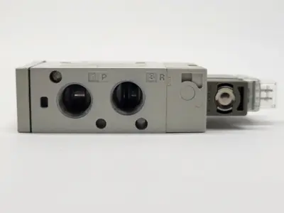 SYJ712M-5LOZ-01T | SMC  Pneumatic Solenoid Valve Body NC 1/8" Port - New Other