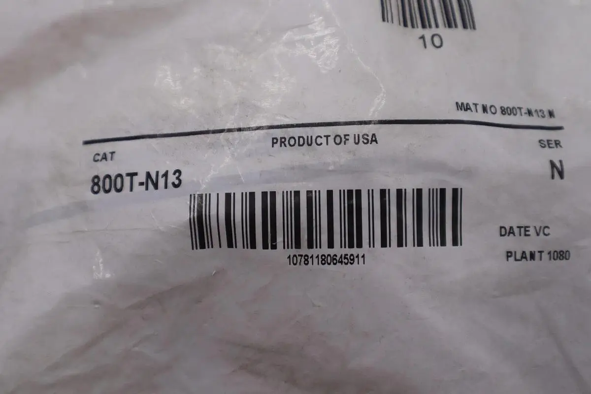 Allen-Bradley 800T-N13 SER N Pushbutton Guard NO 800T-N13 New Open Box #3546