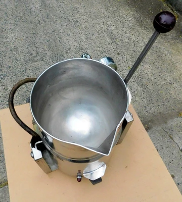 USED GROEN TILTING KETTLE TDB/5-10