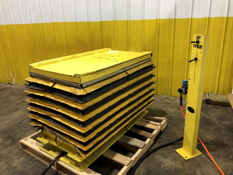 Used NOT SPECIFIED D-MD/LR Platform Lifters Ohio US | Yoder Brothers machinery #144332