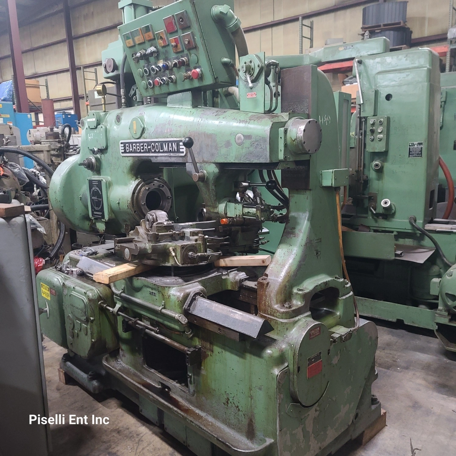 Used BARBER COLMAN 14-15 GEAR HOBBERS 16634047 | Piselli Enterprises