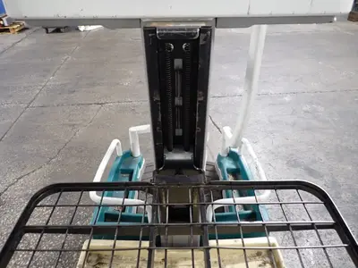 USED CROWN WAV5084