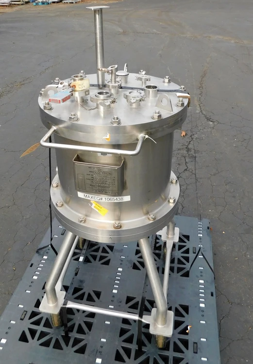 Used AMERICAN ALLOY FABRICATORS, INC _UNKNOWN_ Stainless Steel Tanks New Jersey US | Champion Trading Corporation #424619