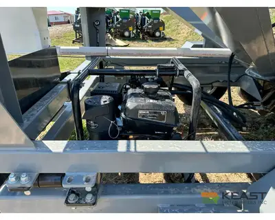Used TRAVIS _UNKNOWN_ Seed Tenders Iowa US | Keast Enterprises #1360482