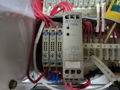 USED SQUARE D MODEL 6