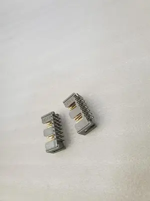 3M HEADER 2514-5002UB , 80-6105-6505-5  QTY 100EA