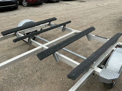 USED 2020 TRITON WAVE 2