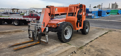 USED 2014 Skytrak 8042