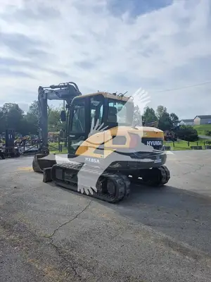 USED 2023 HYUNDAI HX85A