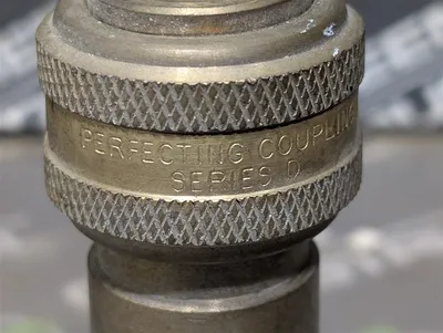 Lot of 6 Perfecting Coupling Series D 3/8" Quick Disconnect Couplings Used