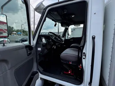 Used 2020 INTERNATIONAL MV Box trucks Florida US | Truck and Van Outlet #1509220
