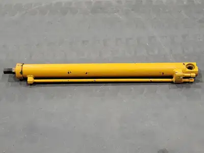 USED MACLEAN 1091168