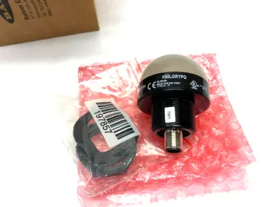 New | in-Stock Banner EZ-LIGHT Core Series 3-Color LED Touch Indicator 50mm Light Source Equipment Michigan US | Maverick Industrial Sales #1393314