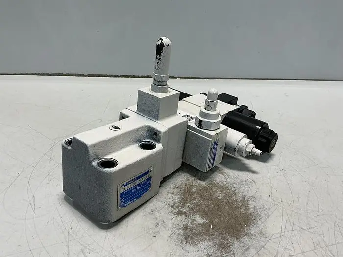 Used TOKIMEC DG4VS-3-OC-M-P7-H-7-P12-52 Valves/Fittings Michigan US | Ideal Machinery #698179